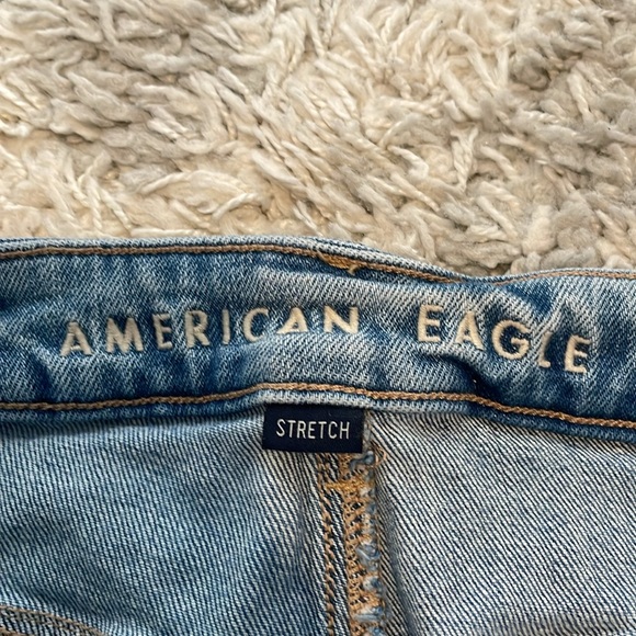 American Eagle Outfitters very Distressed TOMGIRL Jeans - Picture 4 of 11